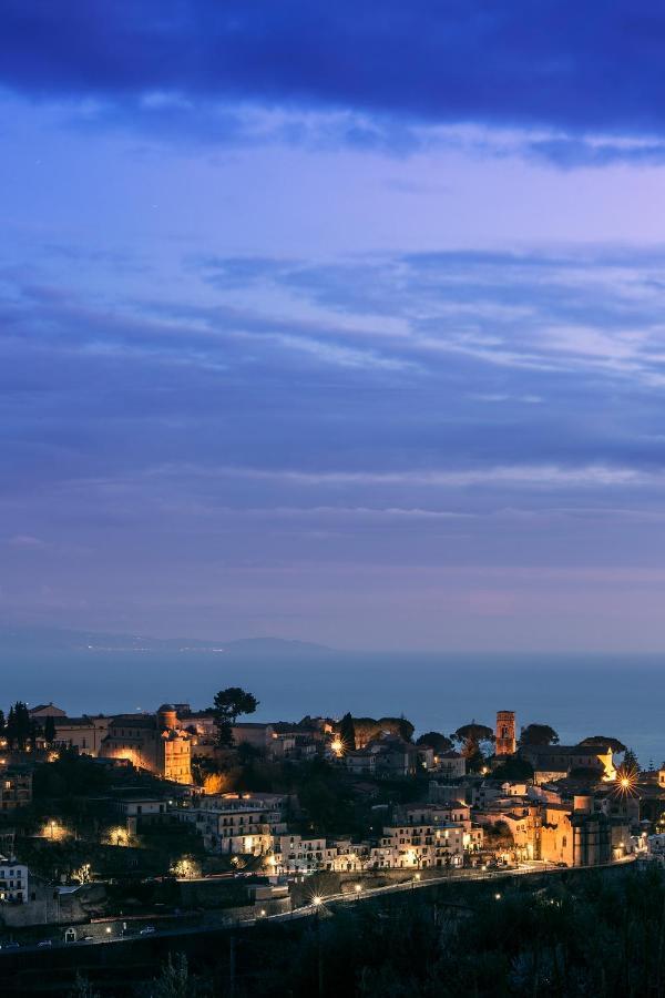 Amalfi Coast Holiday House Scala Bagian luar foto